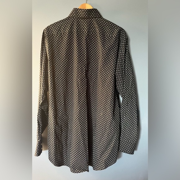 Thomas Dean NWOT Long Sleeved Stylish Shirt in Pristine Condition!! - Picture 13 of 15